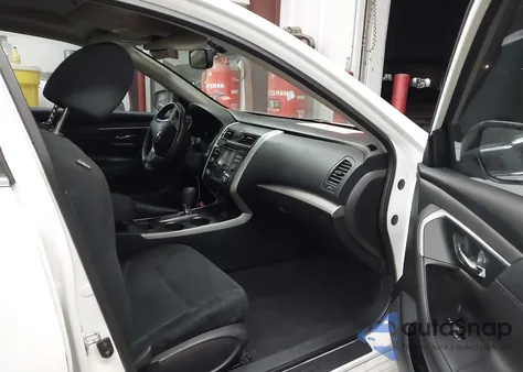 2015 Nissan Altima 2.5 Sv from USA, damaged, VIN 1N4AL3AP4FC292550